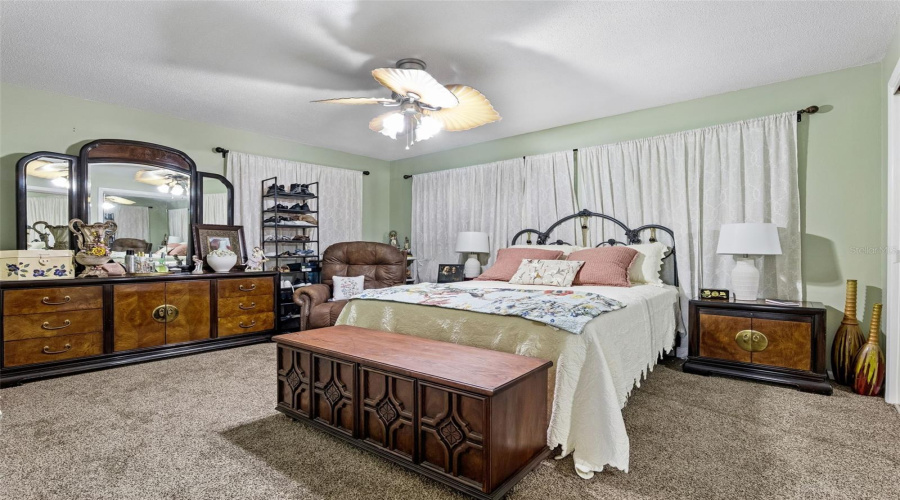 Eustis, Florida 32726, 3 Bedroom Bedrooms, ,2 Bathroombathrooms,Residential,For Sale,Fairway,0,Mfro6436910
