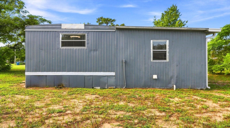 Brooksville, Florida 34604, 3 Bedroom Bedrooms, ,2 Bathroombathrooms,Residential,For Sale,Lauderdale,0,Mfrtb8538447