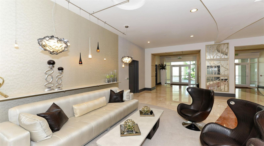 Rivo Lobby