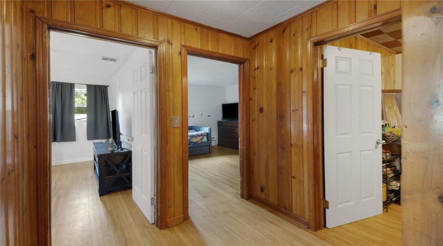 Fruitland Park, Florida 34731, 3 Bedroom Bedrooms, ,1 Bathroombathrooms,Residential,For Sale,Park,0,Mfrg5115436