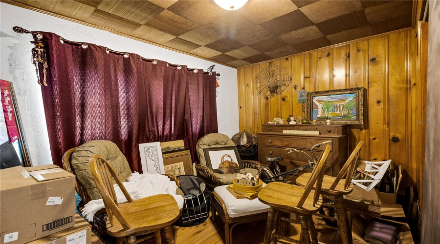 Fruitland Park, Florida 34731, 3 Bedroom Bedrooms, ,1 Bathroombathrooms,Residential,For Sale,Park,0,Mfrg5115436