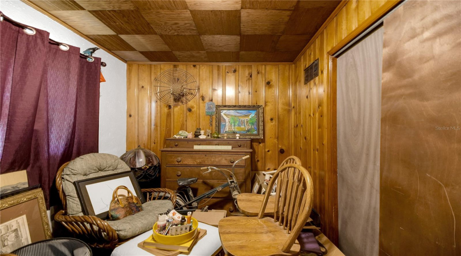 Fruitland Park, Florida 34731, 3 Bedroom Bedrooms, ,1 Bathroombathrooms,Residential,For Sale,Park,0,Mfrg5115436