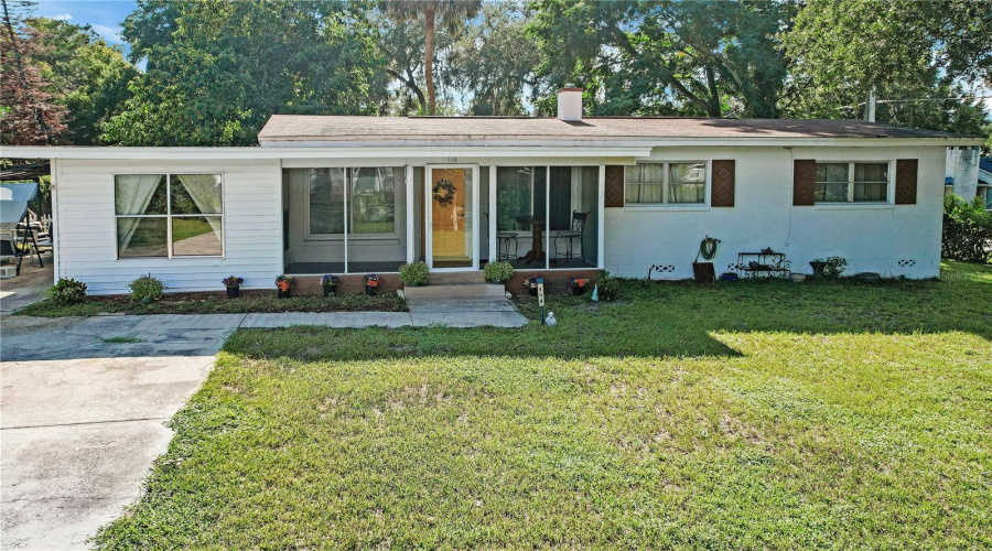 Fruitland Park, Florida 34731, 3 Bedroom Bedrooms, ,1 Bathroombathrooms,Residential,For Sale,Park,0,Mfrg5115436