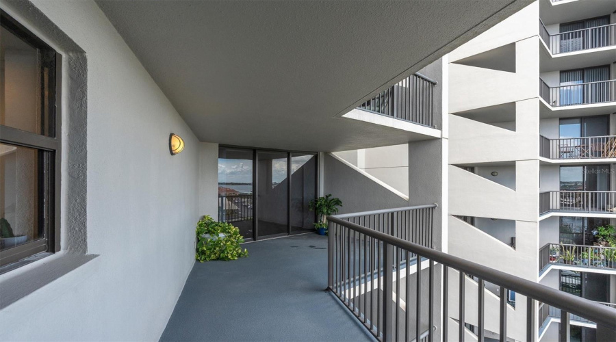Clearwater Beach, Florida 33767, 2 Bedroom Bedrooms, ,2 Bathroombathrooms,Residential,For Sale,Gulf,0,Mfrtb8537218
