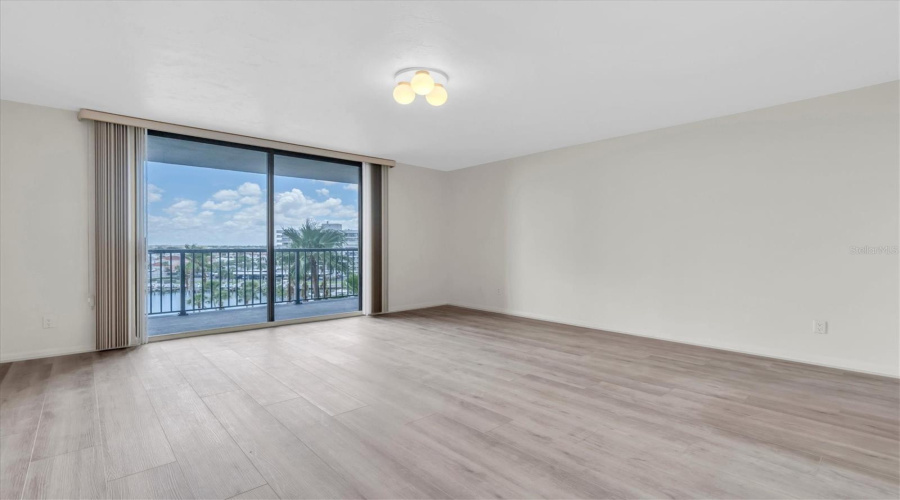 Clearwater Beach, Florida 33767, 2 Bedroom Bedrooms, ,2 Bathroombathrooms,Residential,For Sale,Gulf,0,Mfrtb8537218