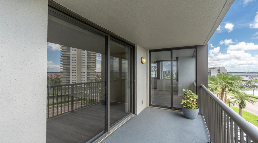 Clearwater Beach, Florida 33767, 2 Bedroom Bedrooms, ,2 Bathroombathrooms,Residential,For Sale,Gulf,0,Mfrtb8537218
