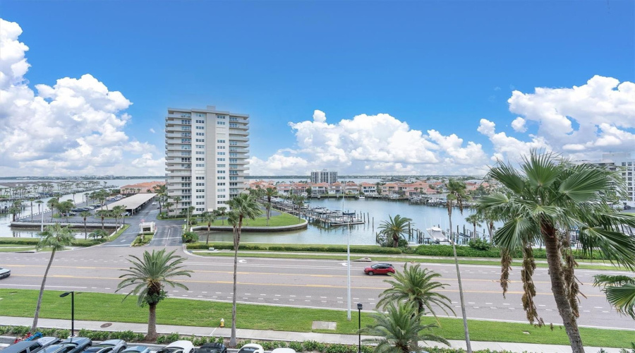 Clearwater Beach, Florida 33767, 2 Bedroom Bedrooms, ,2 Bathroombathrooms,Residential,For Sale,Gulf,0,Mfrtb8537218