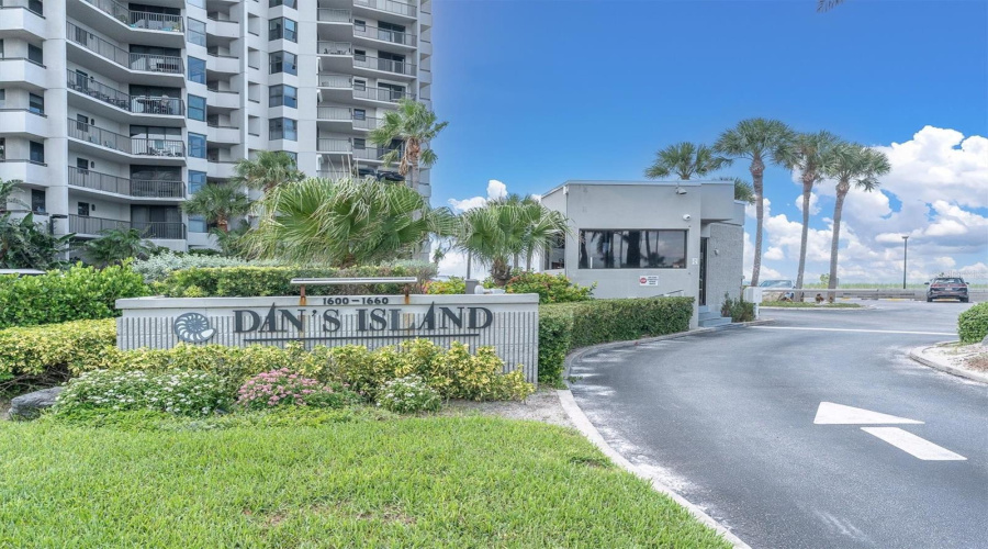 Clearwater Beach, Florida 33767, 2 Bedroom Bedrooms, ,2 Bathroombathrooms,Residential,For Sale,Gulf,0,Mfrtb8537218