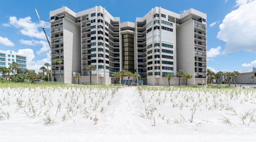 Clearwater Beach, Florida 33767, 2 Bedroom Bedrooms, ,2 Bathroombathrooms,Residential,For Sale,Gulf,0,Mfrtb8537218