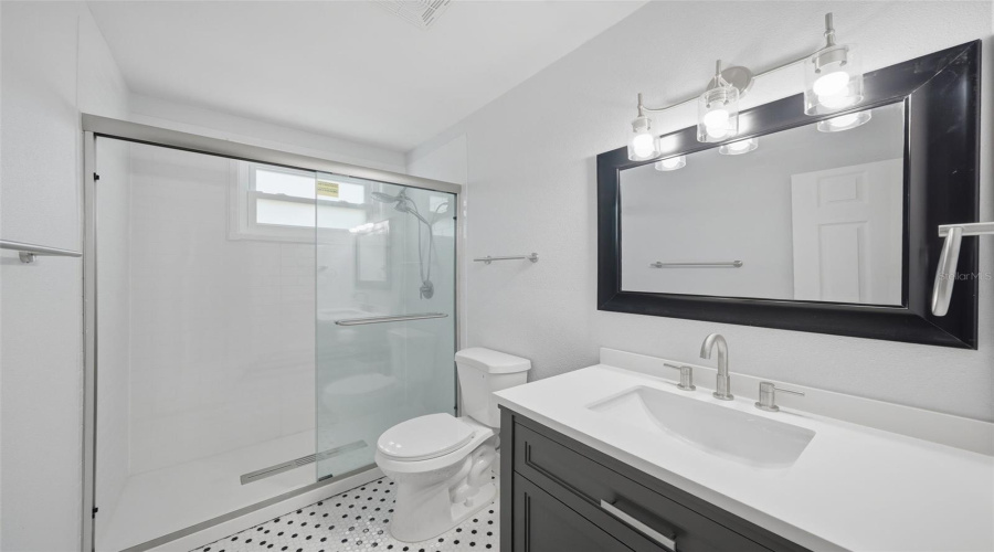 Clearwater, Florida 33763, 2 Bedroom Bedrooms, ,2 Bathroombathrooms,Residential,For Sale,Ecuadorian,0,Mfrtb8520162