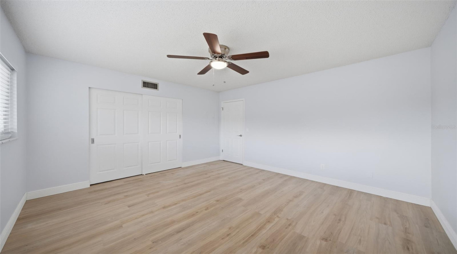 Clearwater, Florida 33763, 2 Bedroom Bedrooms, ,2 Bathroombathrooms,Residential,For Sale,Ecuadorian,0,Mfrtb8520162