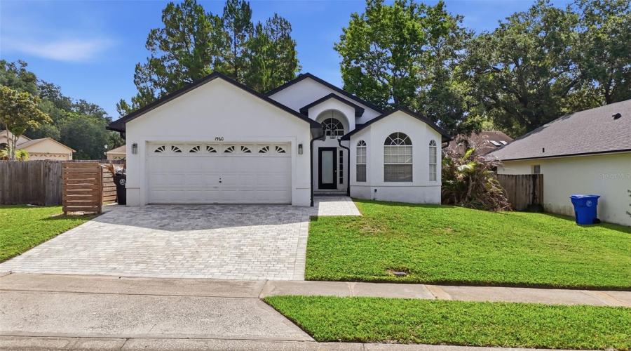 Oviedo, Florida 32765, 3 Bedroom Bedrooms, ,2 Bathroombathrooms,Residential,For Sale,Aquarius,0,Mfro6411427