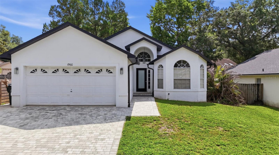 Oviedo, Florida 32765, 3 Bedroom Bedrooms, ,2 Bathroombathrooms,Residential,For Sale,Aquarius,0,Mfro6411427