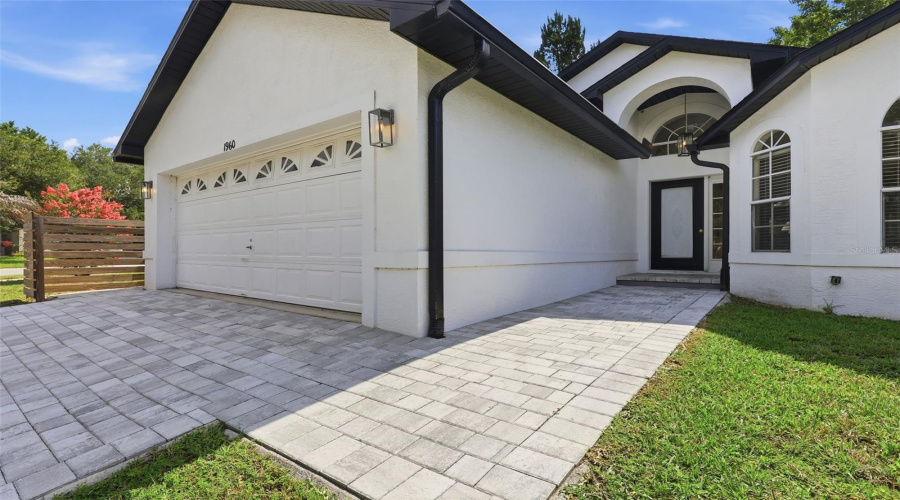 Oviedo, Florida 32765, 3 Bedroom Bedrooms, ,2 Bathroombathrooms,Residential,For Sale,Aquarius,0,Mfro6411427