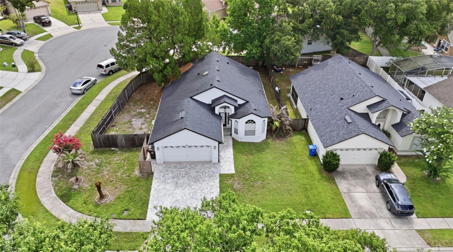 Oviedo, Florida 32765, 3 Bedroom Bedrooms, ,2 Bathroombathrooms,Residential,For Sale,Aquarius,0,Mfro6411427