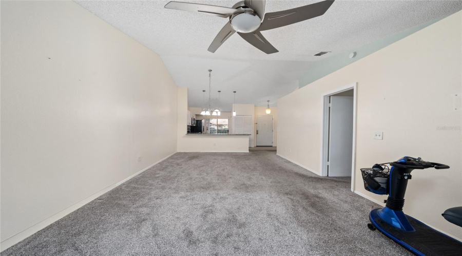 Orlando, Florida 32824, 3 Bedroom Bedrooms, ,2 Bathroombathrooms,Residential,For Sale,Lucaya,0,Mfro6406445