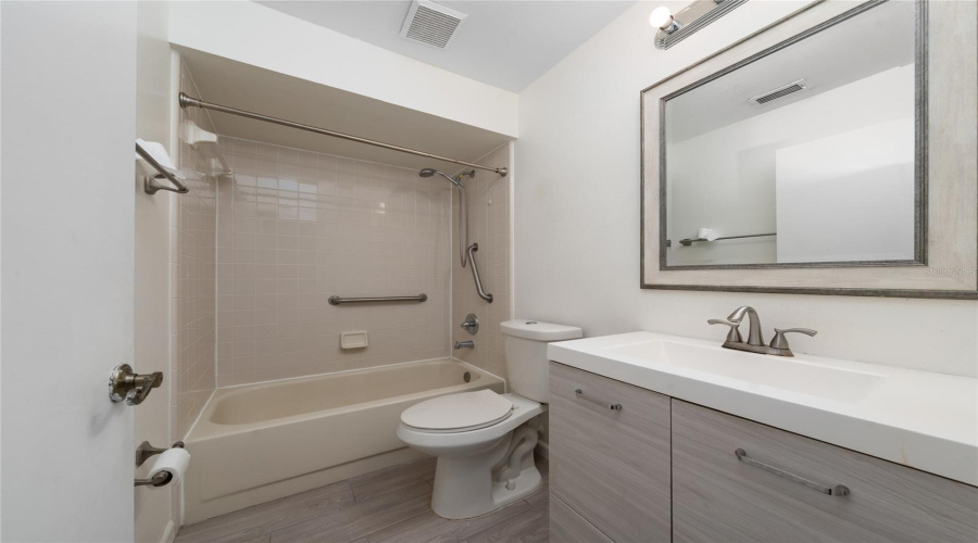Orlando, Florida 32824, 3 Bedroom Bedrooms, ,2 Bathroombathrooms,Residential,For Sale,Lucaya,0,Mfro6406445