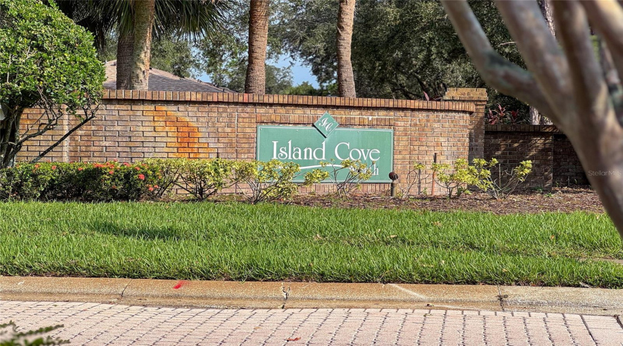 Orlando, Florida 32824, 3 Bedroom Bedrooms, ,2 Bathroombathrooms,Residential,For Sale,Lucaya,0,Mfro6406445