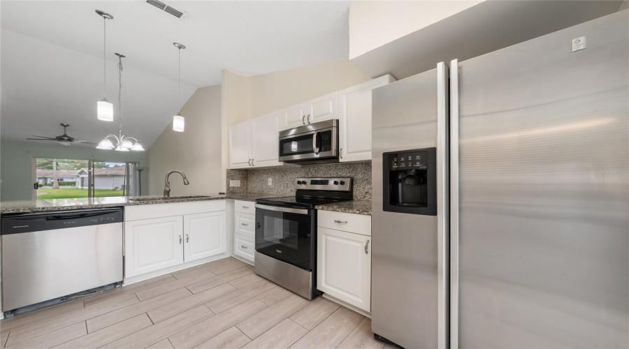 Orlando, Florida 32824, 3 Bedroom Bedrooms, ,2 Bathroombathrooms,Residential,For Sale,Lucaya,0,Mfro6406445
