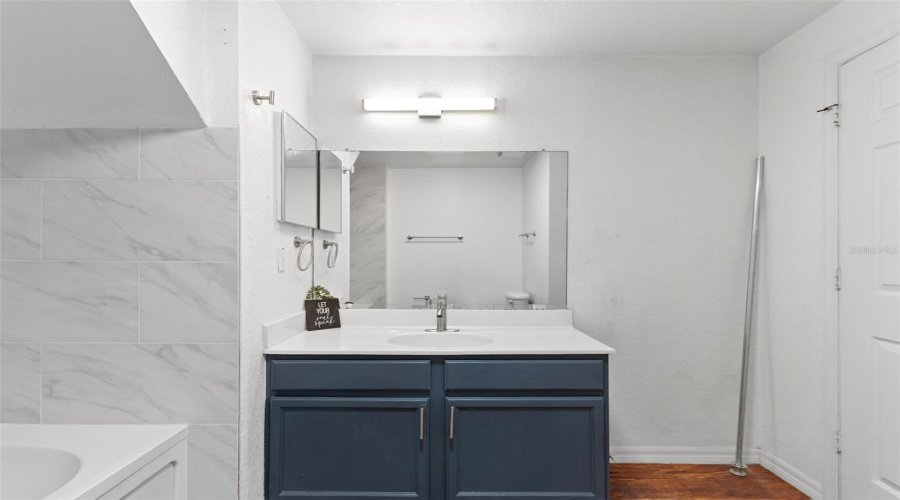 Primary Ensuite Bathroom
