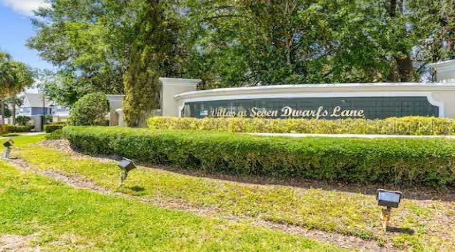 Community Entrance Signage