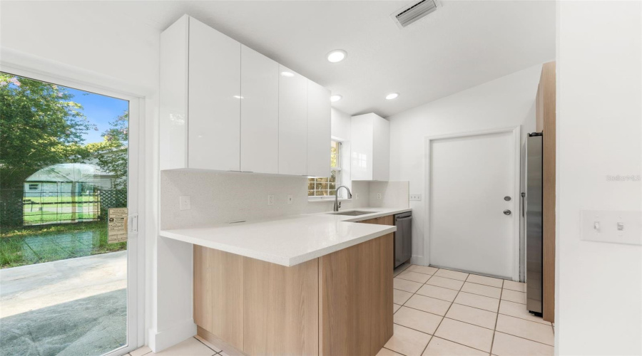 Ocala, Florida 34473, 3 Bedroom Bedrooms, ,2 Bathroombathrooms,Residential,For Sale,169Th Ln,0,Mfrgc541717