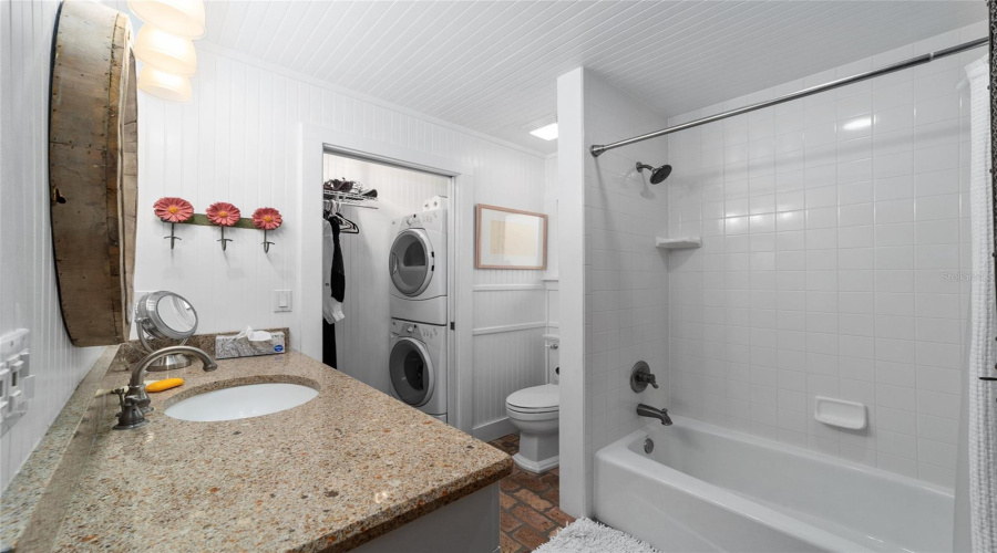 Dunnellon, Florida 34432, 1 Bedroom Bedrooms, ,1 Bathroombathrooms,Residential,For Sale,185Th,0,Mfrtb8418268