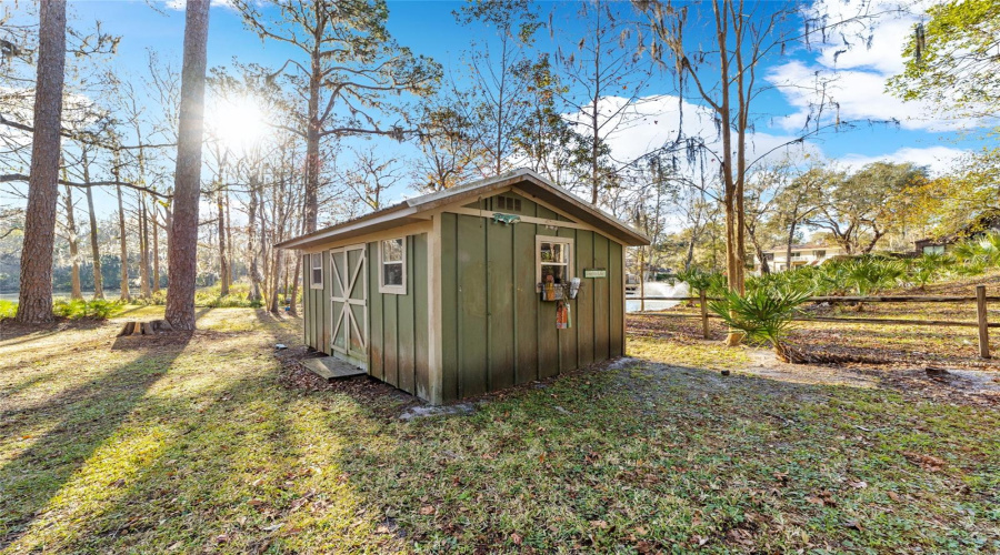 Dunnellon, Florida 34432, 1 Bedroom Bedrooms, ,1 Bathroombathrooms,Residential,For Sale,185Th,0,Mfrtb8418268