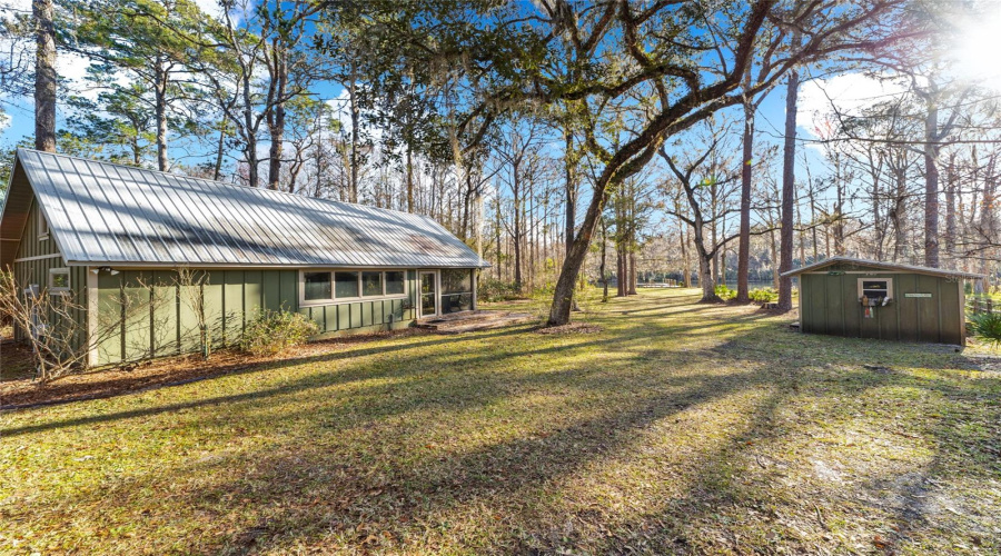 Dunnellon, Florida 34432, 1 Bedroom Bedrooms, ,1 Bathroombathrooms,Residential,For Sale,185Th,0,Mfrtb8418268