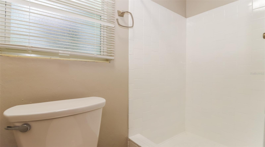 Largo, Florida 33770, 3 Bedroom Bedrooms, ,1 Bathroombathrooms,Residential,For Sale,Edna,0,Mfro6407031