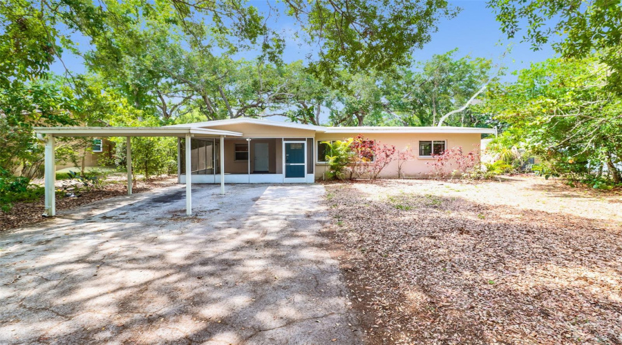 Largo, Florida 33770, 3 Bedroom Bedrooms, ,1 Bathroombathrooms,Residential,For Sale,Edna,0,Mfro6407031