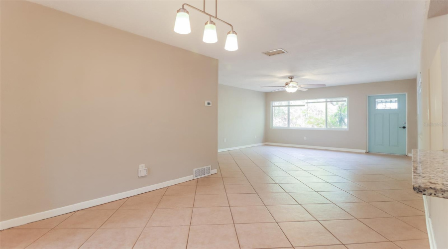 Largo, Florida 33770, 3 Bedroom Bedrooms, ,1 Bathroombathrooms,Residential,For Sale,Edna,0,Mfro6407031