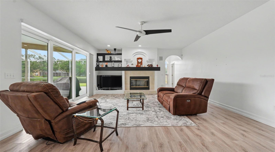 Odessa, Florida 33556, 4 Bedroom Bedrooms, ,3 Bathroombathrooms,Residential,For Sale,Royal Dublin,0,Mfrtb8533408