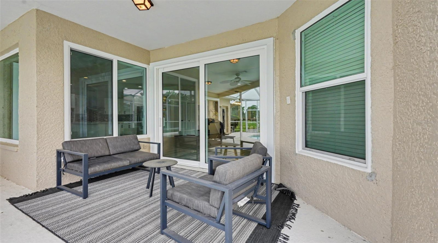 Odessa, Florida 33556, 4 Bedroom Bedrooms, ,3 Bathroombathrooms,Residential,For Sale,Royal Dublin,0,Mfrtb8533408