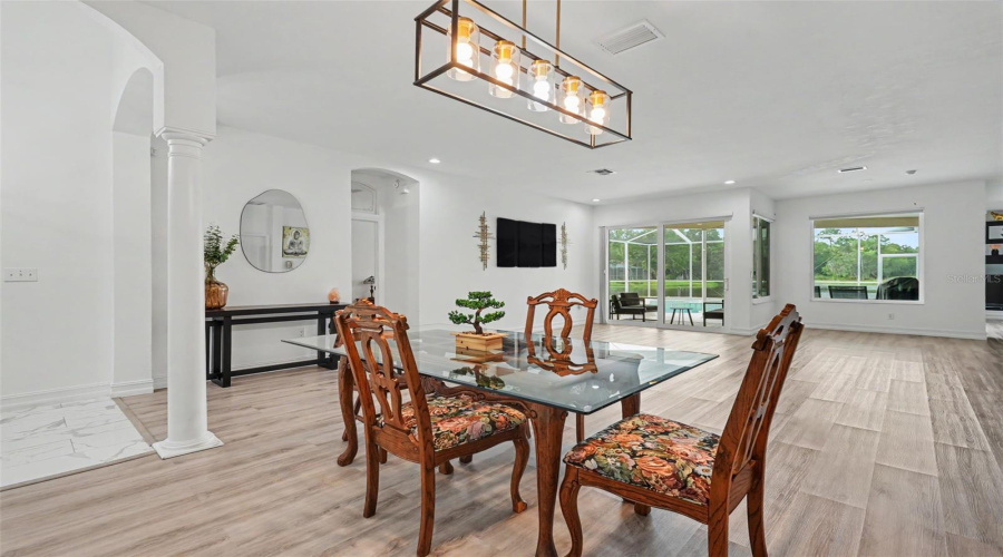 Odessa, Florida 33556, 4 Bedroom Bedrooms, ,3 Bathroombathrooms,Residential,For Sale,Royal Dublin,0,Mfrtb8533408
