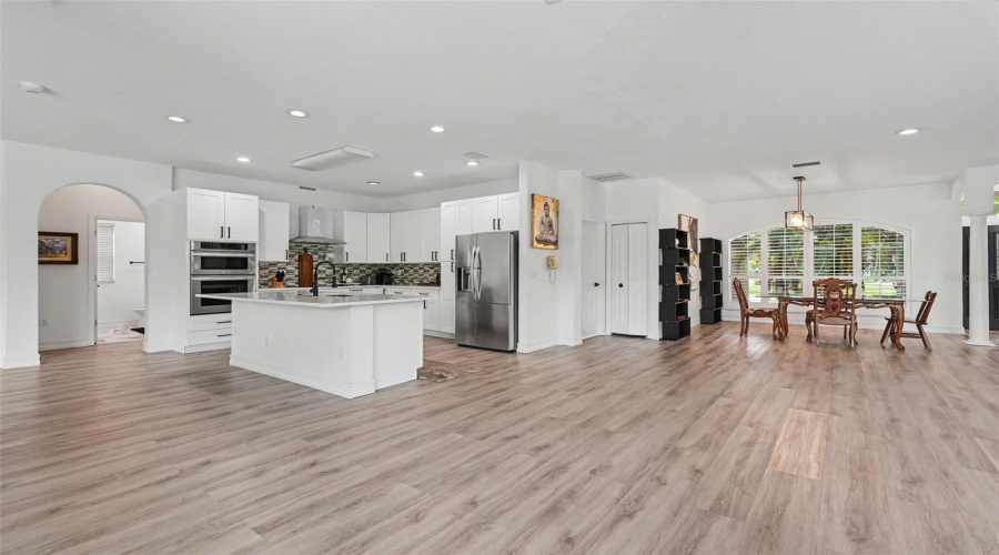 Odessa, Florida 33556, 4 Bedroom Bedrooms, ,3 Bathroombathrooms,Residential,For Sale,Royal Dublin,0,Mfrtb8533408