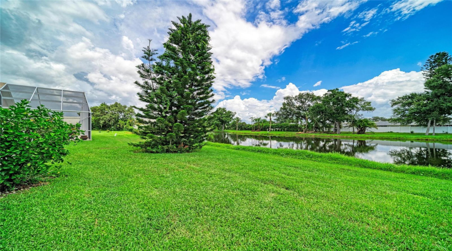 Sarasota, Florida 34243, 3 Bedroom Bedrooms, ,2 Bathroombathrooms,Residential,For Sale,Eleanor,0,Mfra4703667