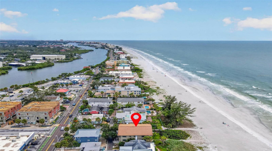 Indian Rocks Beach, Florida 33785, 2 Bedroom Bedrooms, ,2 Bathroombathrooms,Residential,For Sale,Beach,0,Mfrtb8531529