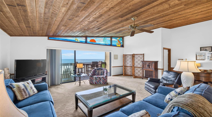 Indian Rocks Beach, Florida 33785, 2 Bedroom Bedrooms, ,2 Bathroombathrooms,Residential,For Sale,Beach,0,Mfrtb8531529