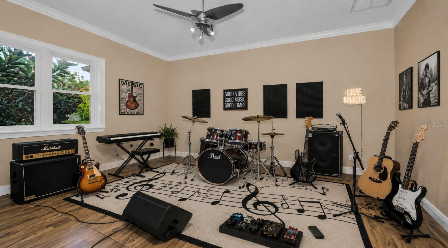 Virtually Staged, Sound Insulated Walls