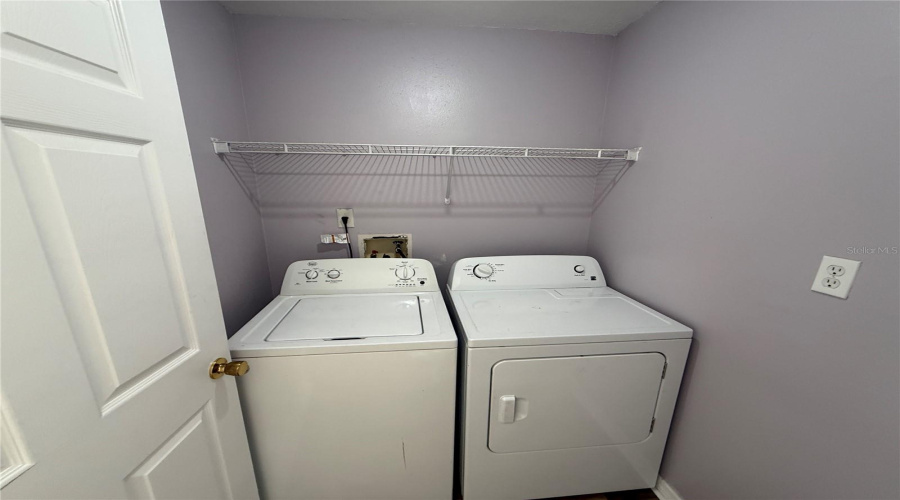 Clermont, Florida 34714, 4 Bedroom Bedrooms, ,3 Bathroombathrooms,Residential,For Sale,Magnolia Hill,0,Mfro6436940