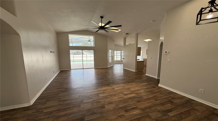 Clermont, Florida 34714, 4 Bedroom Bedrooms, ,3 Bathroombathrooms,Residential,For Sale,Magnolia Hill,0,Mfro6436940