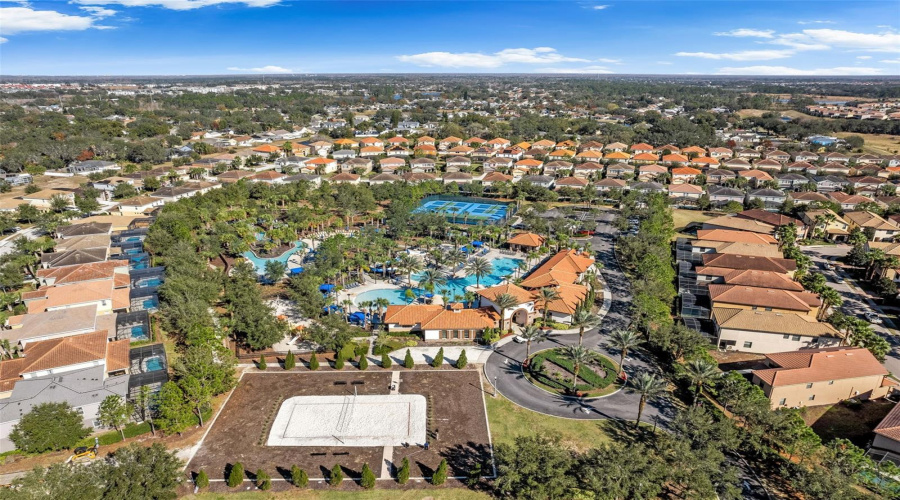 Davenport, Florida 33837, 6 Bedroom Bedrooms, ,5 Bathroombathrooms,Residential,For Sale,Oakmoss,0,Mfro6436902