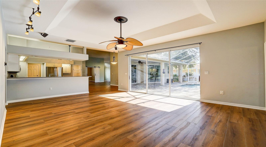 Bradenton, Florida 34212, 5 Bedroom Bedrooms, ,2 Bathroombathrooms,Residential,For Sale,Mill,0,Mfra4704077