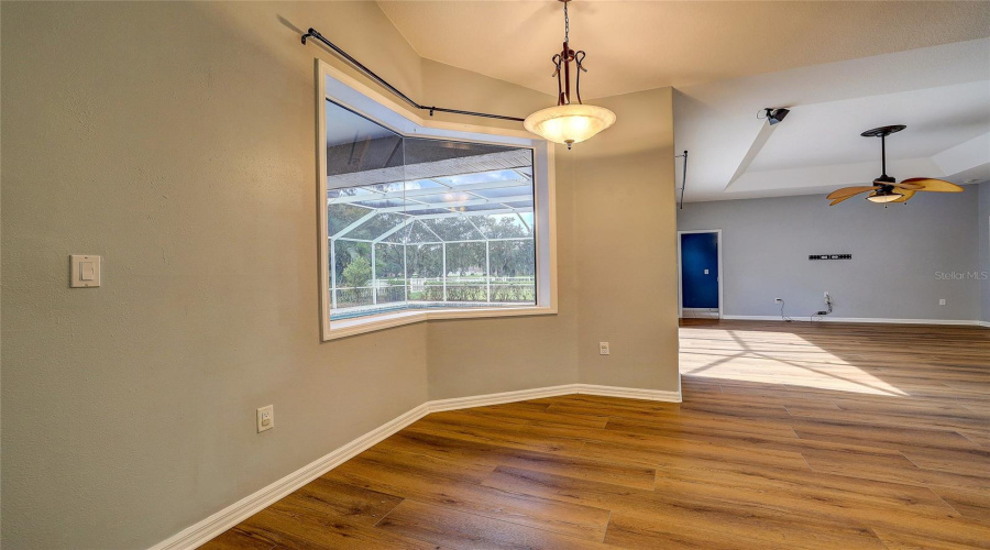 Bradenton, Florida 34212, 5 Bedroom Bedrooms, ,2 Bathroombathrooms,Residential,For Sale,Mill,0,Mfra4704077