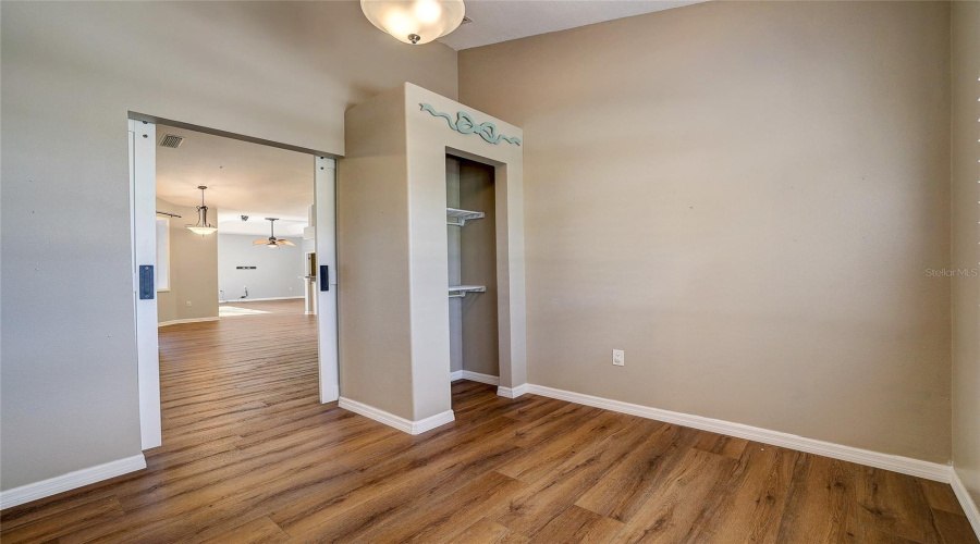 Bradenton, Florida 34212, 5 Bedroom Bedrooms, ,2 Bathroombathrooms,Residential,For Sale,Mill,0,Mfra4704077