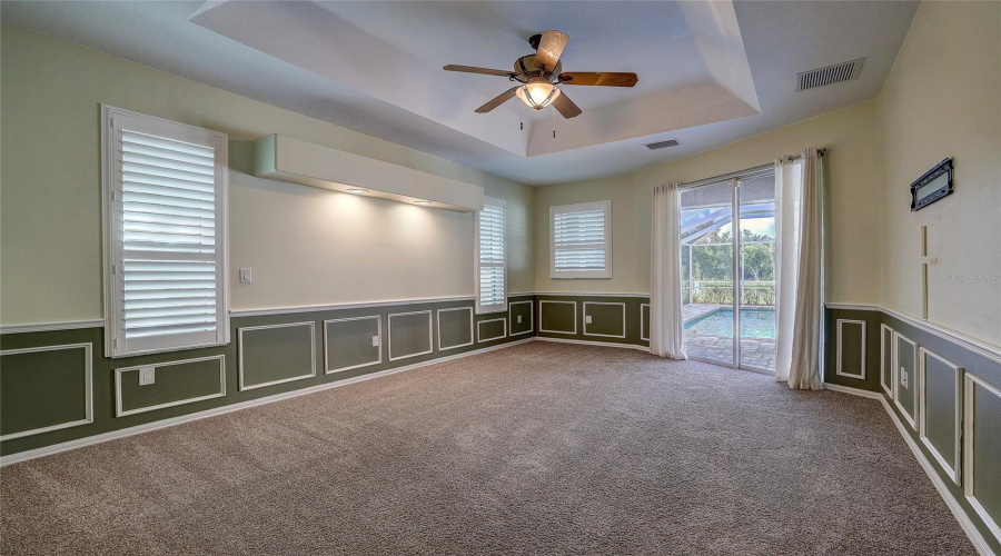 Bradenton, Florida 34212, 5 Bedroom Bedrooms, ,2 Bathroombathrooms,Residential,For Sale,Mill,0,Mfra4704077