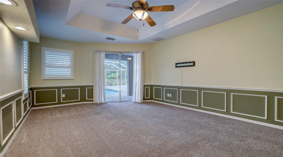 Bradenton, Florida 34212, 5 Bedroom Bedrooms, ,2 Bathroombathrooms,Residential,For Sale,Mill,0,Mfra4704077