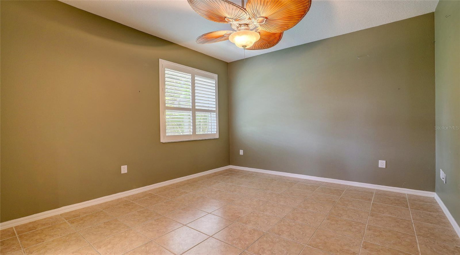 Bradenton, Florida 34212, 5 Bedroom Bedrooms, ,2 Bathroombathrooms,Residential,For Sale,Mill,0,Mfra4704077