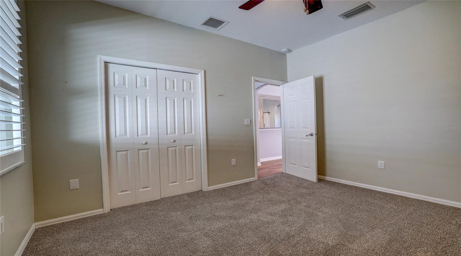 Bradenton, Florida 34212, 5 Bedroom Bedrooms, ,2 Bathroombathrooms,Residential,For Sale,Mill,0,Mfra4704077